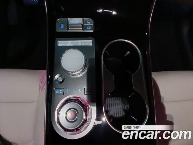 Genesis GV70, 2025 13