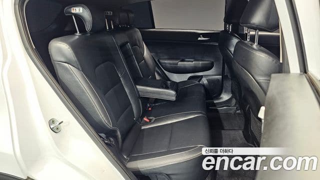 Kia Sportage 4세대 дизель 1.7 2WD Trendy, 2016 12