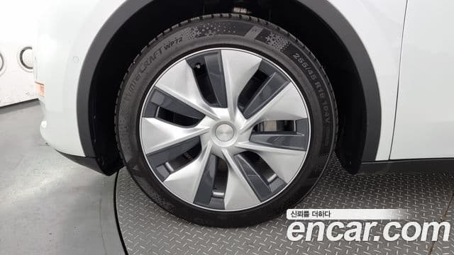 Tesla модель Y Long Range AWD, 2022 все фото