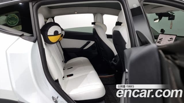 Tesla модель Y Long Range AWD, 2022 11