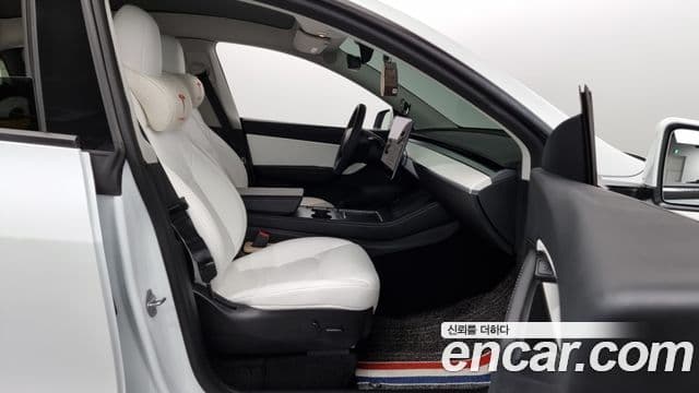 Tesla модель Y Long Range AWD, 2022 12