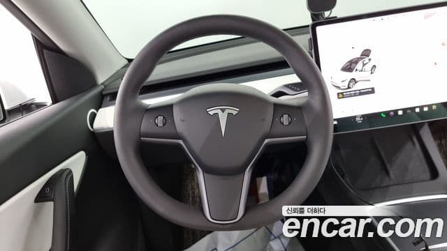 Tesla модель Y Long Range AWD, 2022 13