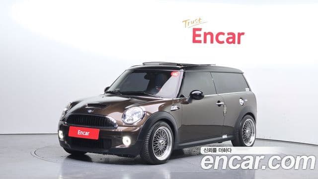 Mini Cooper S 클럽맨 1세대, 2009 1