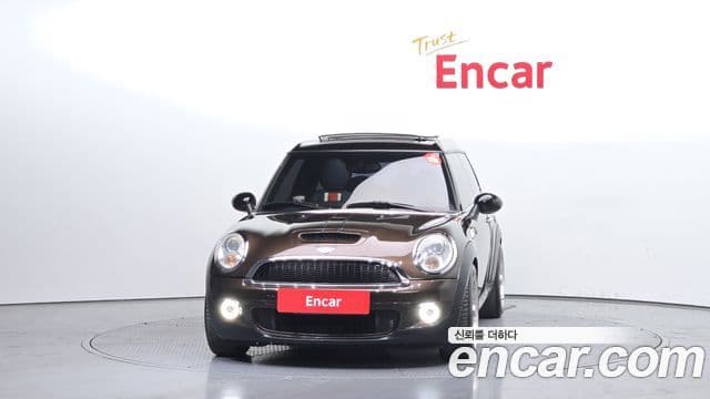 Mini Cooper S 클럽맨 1세대, 2009 3