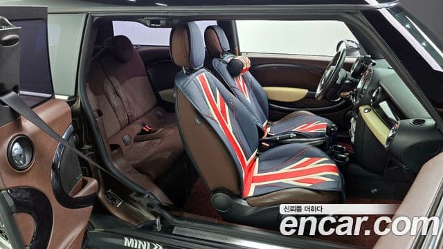 Mini Cooper S 클럽맨 1세대, 2009 11