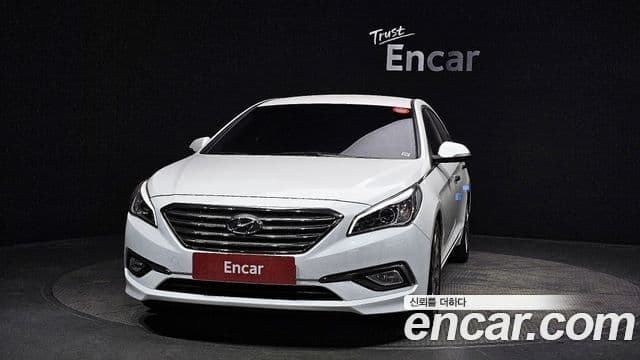 Hyundai LF Sonata 2.0 Smart, 2015 3