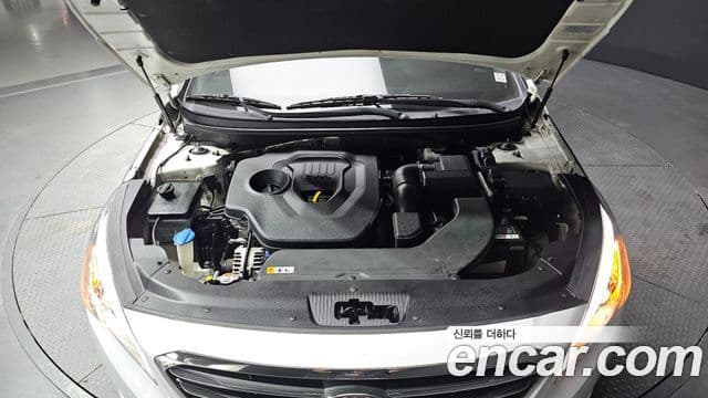 Hyundai LF Sonata 2.0 Smart, 2015 6