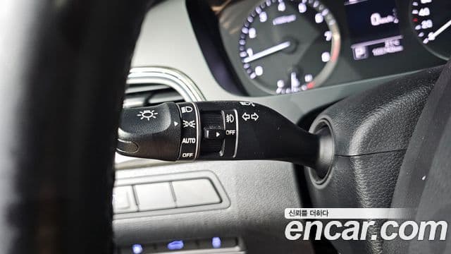 Hyundai LF Sonata 2.0 Smart, 2015 17