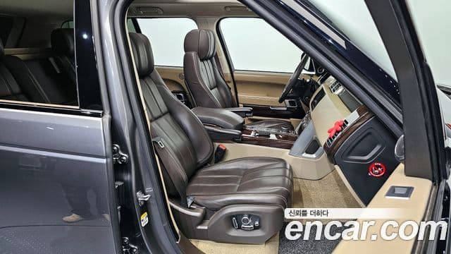 Land Rover Range Rover 4세대 4.4 SDV8 Vogue SE дизель, 2017 10