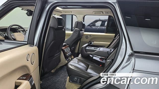 Land Rover Range Rover 4세대 4.4 SDV8 Vogue SE дизель, 2017 12