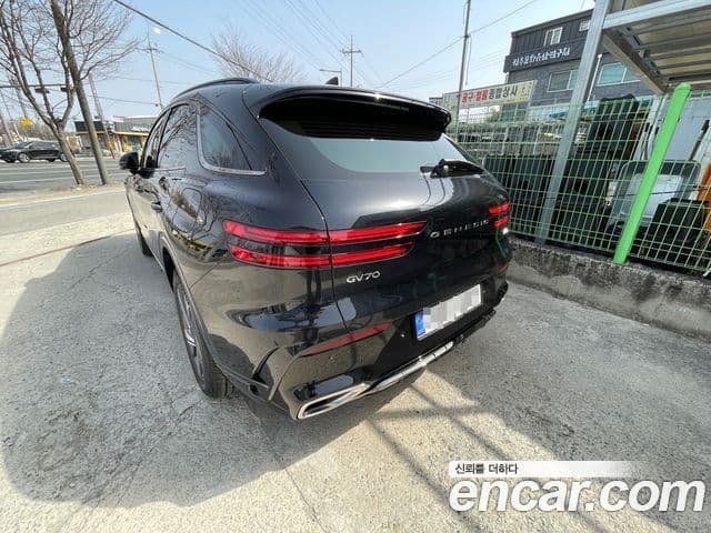 Genesis GV70, 2025 2