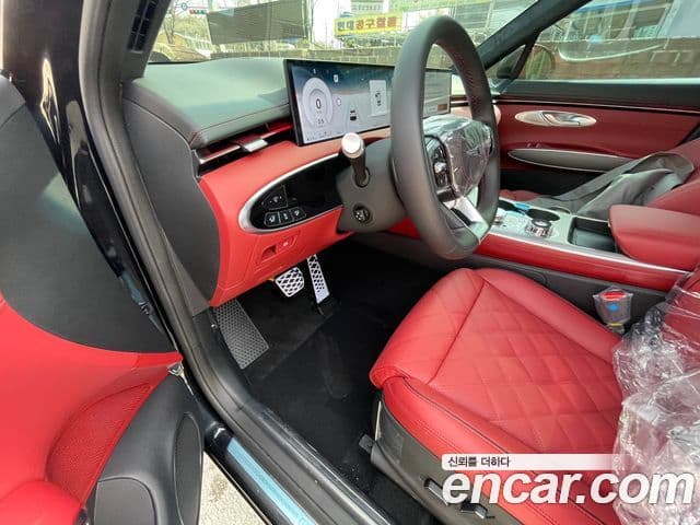 Genesis GV70, 2025 11
