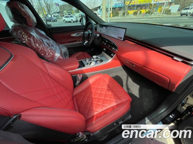 Genesis GV70, 2025 12