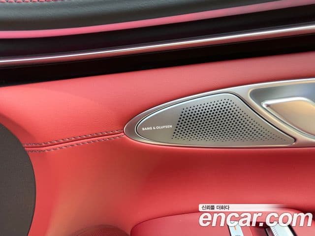 Genesis GV70, 2025 13