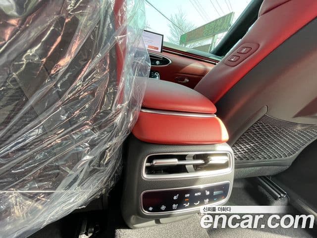 Genesis GV70, 2025 16