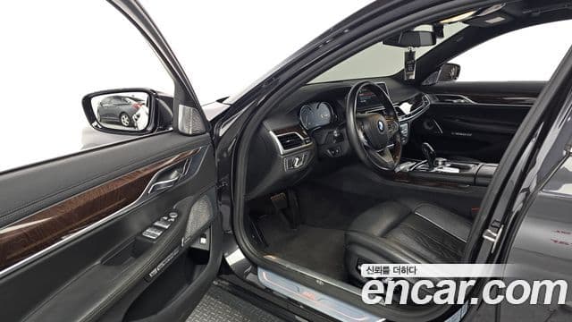 BMW 7시리즈 (G11) 750Li xDrive, 2017 10