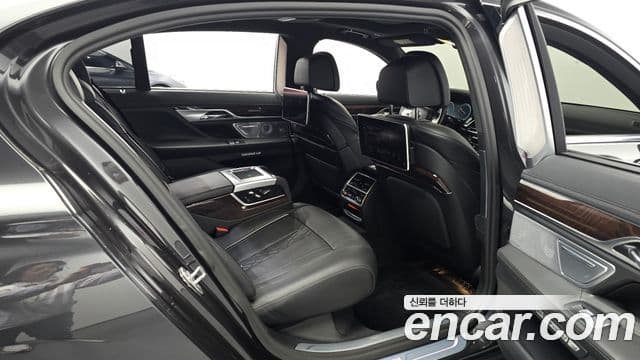 BMW 7시리즈 (G11) 750Li xDrive, 2017 12