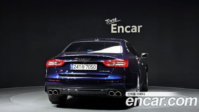 Maserati Quattroporte S Q4 3.0 V6 GranSport, 2017 4