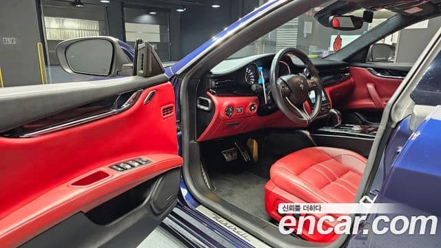 Maserati Quattroporte S Q4 3.0 V6 GranSport, 2017 11