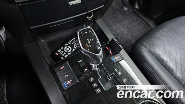 Kia Mohave 4WD KV300, 2015 9