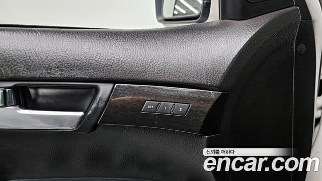 Kia Mohave 4WD KV300, 2015 17