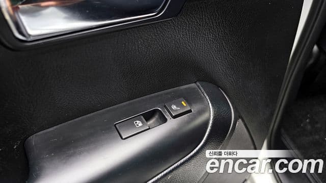 Kia Mohave 4WD KV300, 2015 19