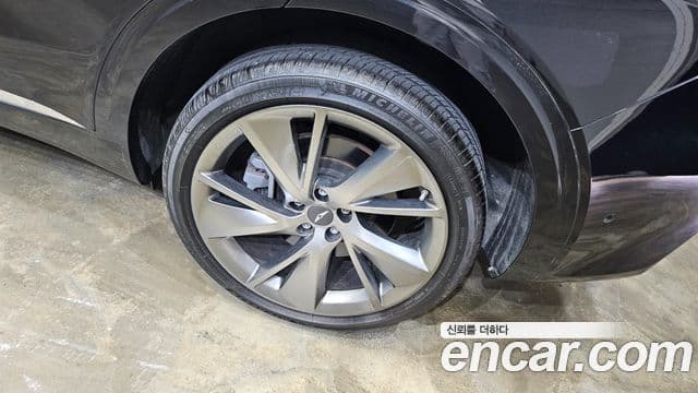 Genesis GV70, 2021 6