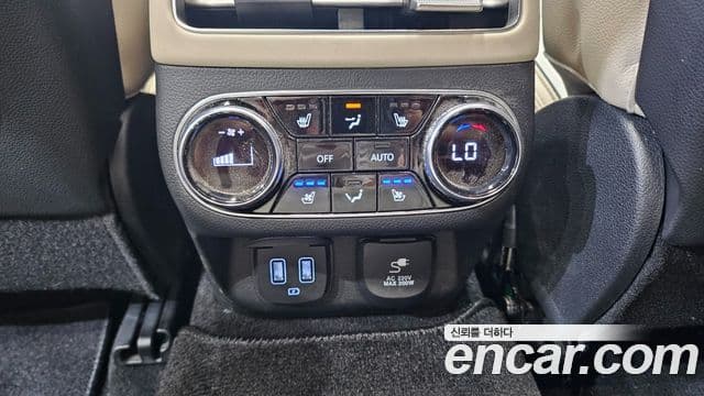 Genesis GV70, 2021 8