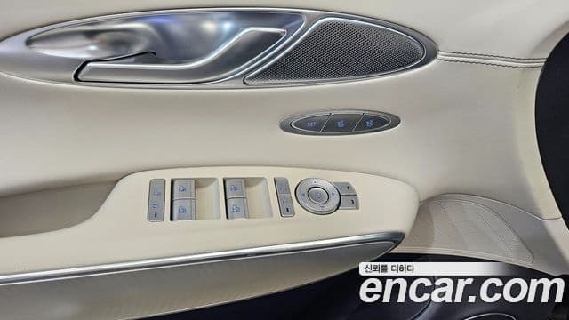 Genesis GV70, 2021 11