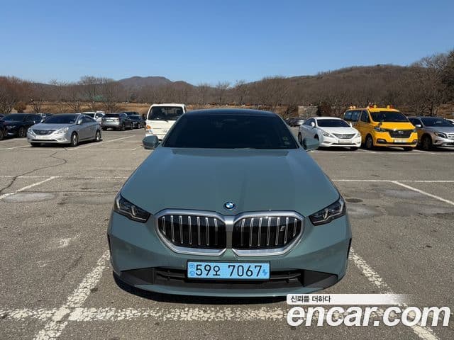BMW i5 (G60) eDrive 40, 2024 1