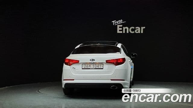 Kia K5 Luxury, 2011 4