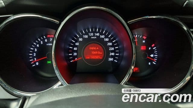 Kia K5 Luxury, 2011 8