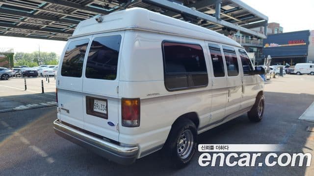 Ford 이코노라인, 1996 2