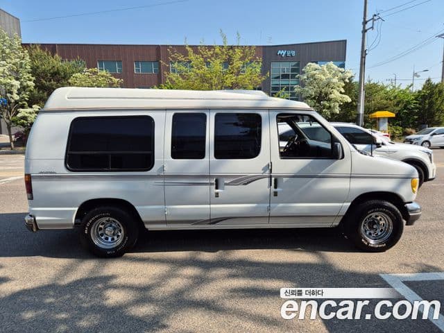 Ford 이코노라인, 1996 11