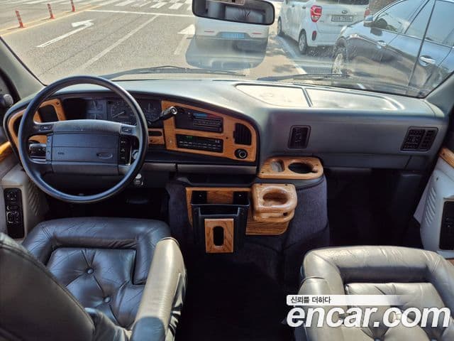 Ford 이코노라인, 1996 13