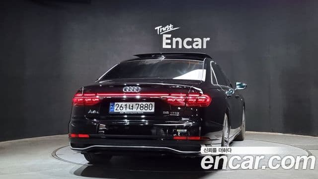 Audi A8 (D5) 55 TFSI Quattro Premium LWB, 2023 4