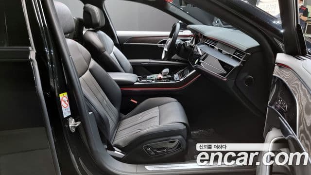Audi A8 (D5) 55 TFSI Quattro Premium LWB, 2023 10