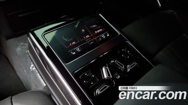 Audi A8 (D5) 55 TFSI Quattro Premium LWB, 2023 17