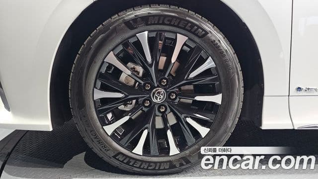 Toyota Alphard 4세대 2.5 HEV Executive AWD, 2024 все фото