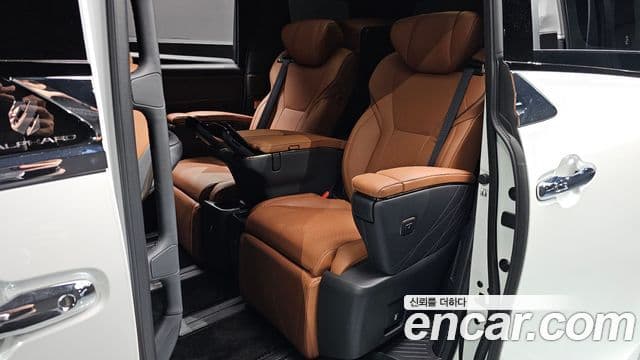 Toyota Alphard 4세대 2.5 HEV Executive AWD, 2024 12