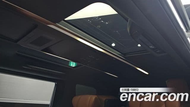 Toyota Alphard 4세대 2.5 HEV Executive AWD, 2024 19