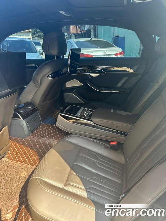 Audi A8 (D5) 50 TDI Quattro LWB, 2021 10