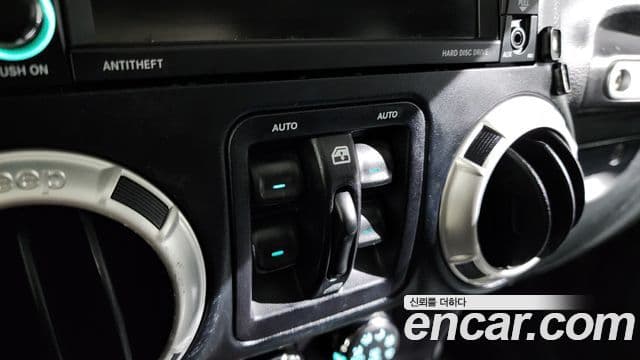 Jeep Wrangler (JK) 3.6 Sahara 4도어, 2017 16