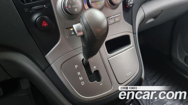 Hyundai Grand Starex кемпер, 2011 9