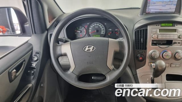 Hyundai Grand Starex кемпер, 2011 13