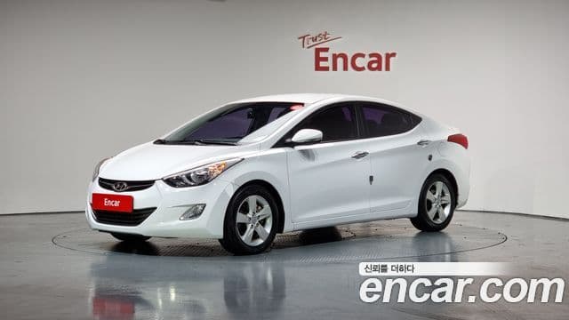 Hyundai Avante MD Premier, 2012 1