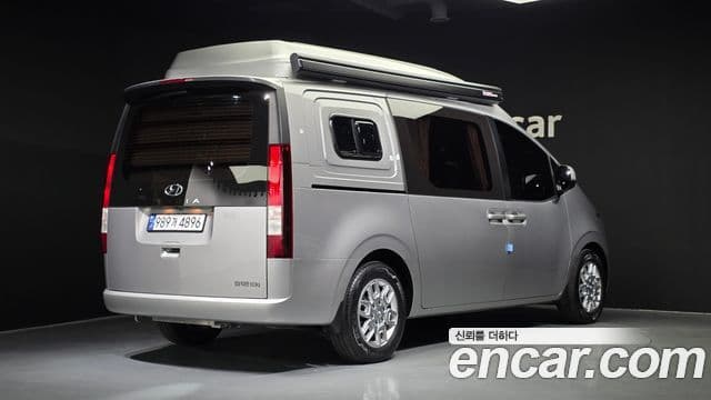 Hyundai Staria компания по спецнадстройкам, 2022 2