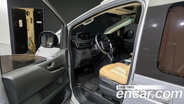 Hyundai Staria компания по спецнадстройкам, 2022 10