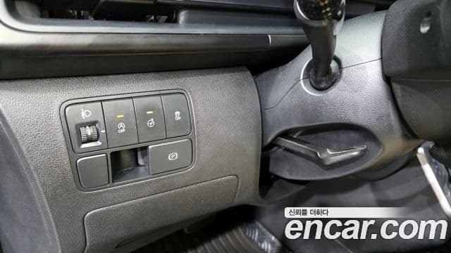 Hyundai Staria компания по спецнадстройкам, 2022 14