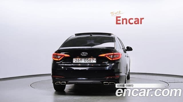 Hyundai LF Sonata Special, 2016 4